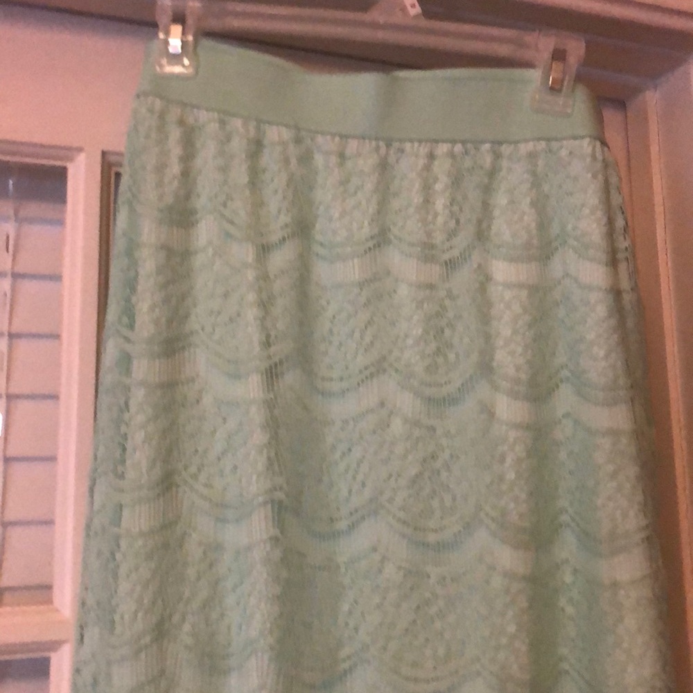 Mint lace skirt